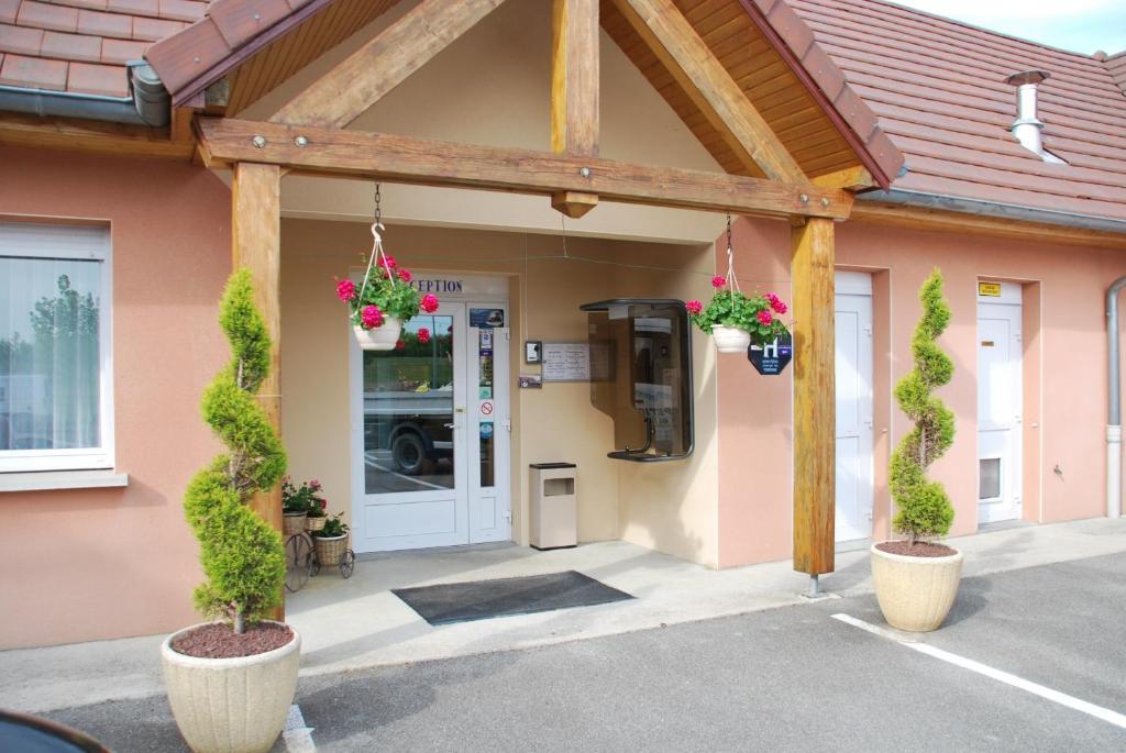 Europe Hotel Beaurepaire-en-Bresse ภายนอก รูปภาพ